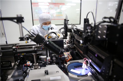 中国第一台!高端晶圆激光切割设备核心部件100%国产化